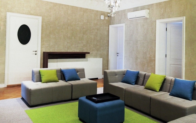 Karavan Inn 13